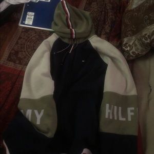 Tommy Hilfiger zip up